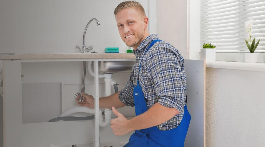 Nighttime Plumber in Strasburg, ND